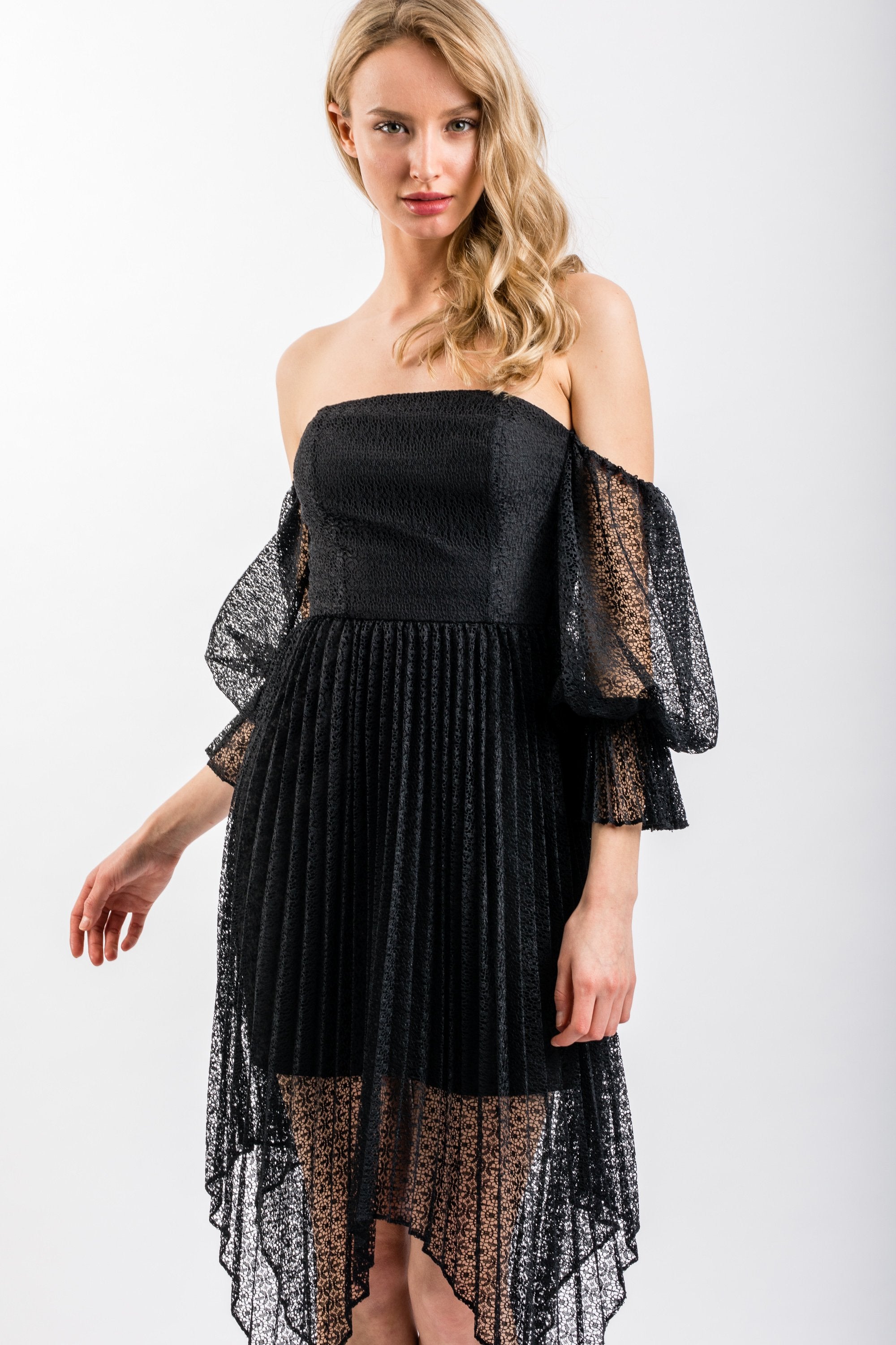 keepsake Ignite Dress Black - Room 29